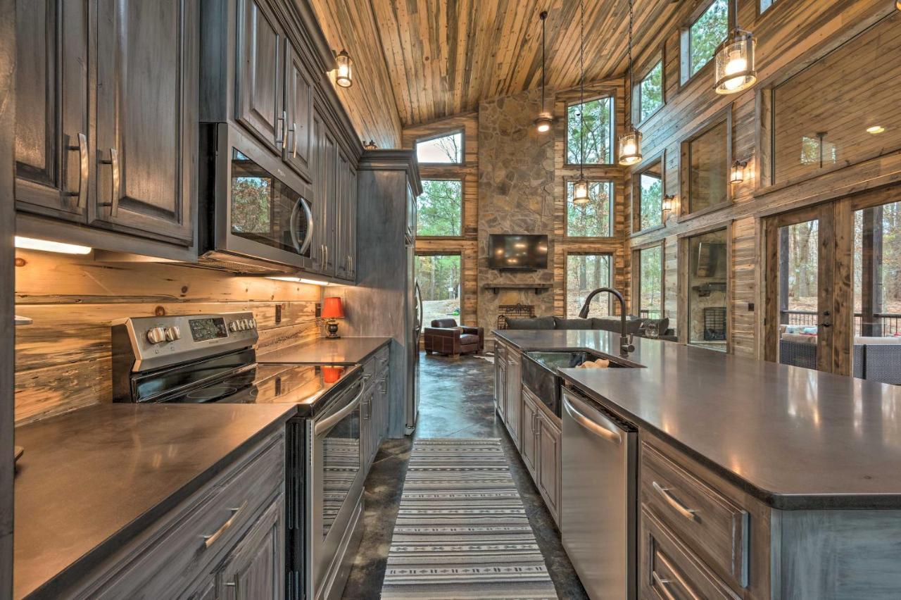 Luxury Cabin In The Woods With Hot Tub And Yard Games! Broken Bow Exterior photo