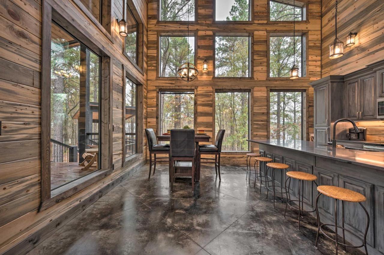 Luxury Cabin In The Woods With Hot Tub And Yard Games! Broken Bow Exterior photo